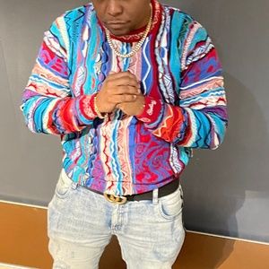 AUTHENTIC COOGI SWEATER - LARGE